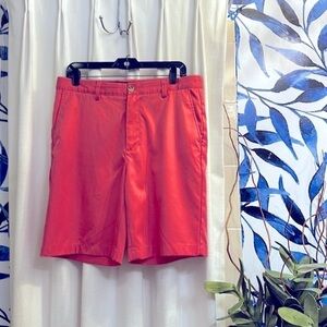 Men’s Vinyard Vines Links 100% Polyester Salmon Color Golf Shorts Size 33